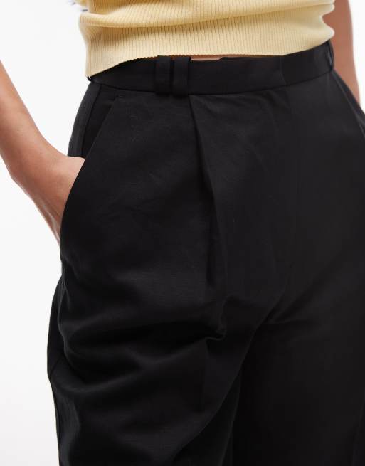 & Other Stories – Svarta, figursydda bermudashorts, 3 av 5