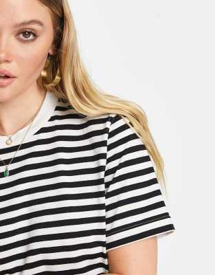 T-shirt comoda a maniche corte a righe bianche e nere-Multicolore -  Other Stories T-shirt donna  - immagine2
