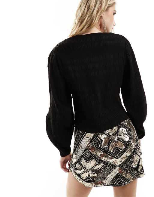 & Other Stories textured blouse in black, 4 of 4