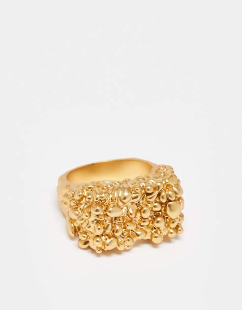 & Other Stories textured sqaure ring in gold - view 1