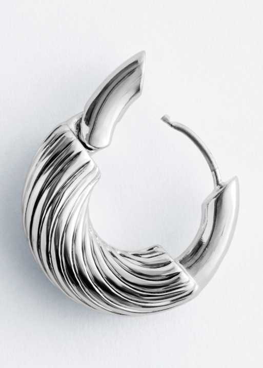 & Other Stories thick twist hoops in silver, 4 of 4