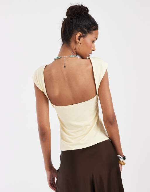 & Other Stories - Top amarillo crema ceñido de corte slim, 4 de 4