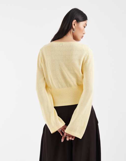 & Other Stories top en maille à taille cintrée et encolure bateau jaune, 4 de 4