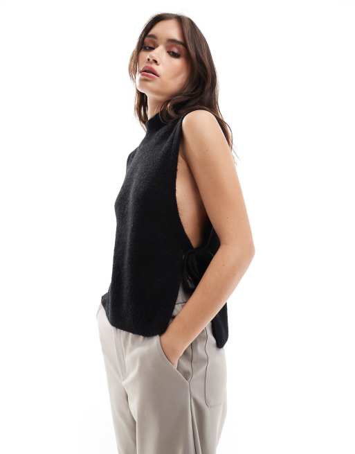 & Other Stories - Top nero in maglia misto lana e mohair accollato con allacciatura laterale