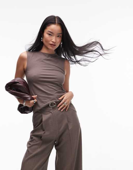 & Other Stories - Top senza maniche aderente in jersey color talpa scuro