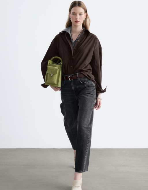 & Other Stories Tulip ballonfit jeans met zwarte wassing, 4 van 5