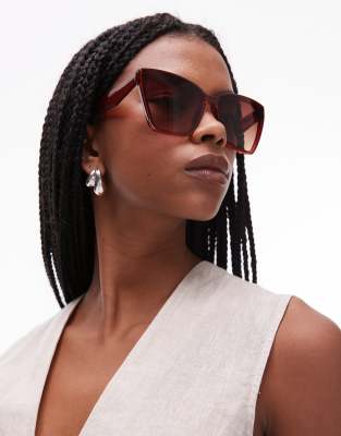 & Other Stories - Überdimensionale Cat-Eye-Sonnenbrille in Dunkelrot, exklusiv bei ASOS-Braun
