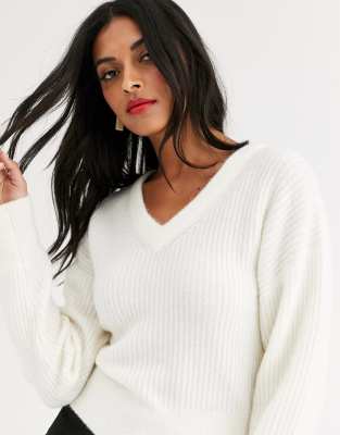 cropped jumper v neck