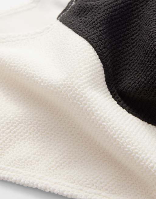 & Other Stories v shape high leg bikini bottoms in black & white, 2 of 2