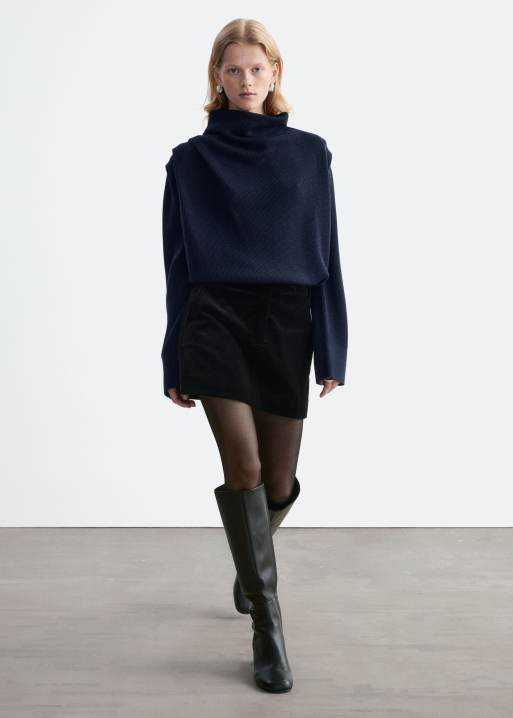 & Other Stories velour mininederdel i sort, 3 af 6