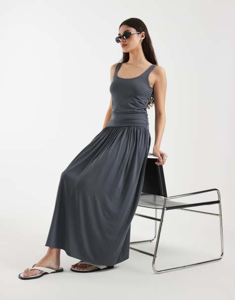 & Other Stories - Vestido largo gris oscuro con cuerpo entallado de punto liso - view 1