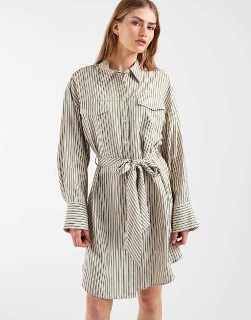 & Other Stories - Vestito camicia corto blu e bianco a righe con allacciatura sul davanti e colletto, 2 di 4