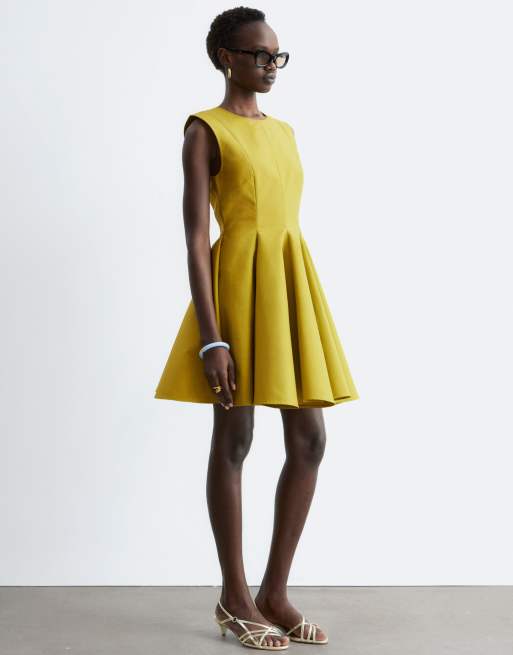 & Other Stories - Vestito corto strutturato verde con gonna a ruota, 3 di 4