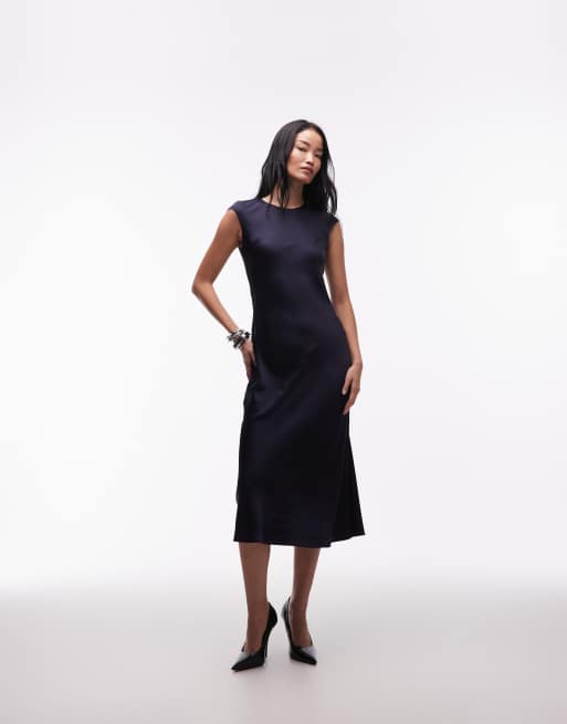 & Other Stories - Vestito lungo in raso blu navy con taglio sbieco e maniche ad aletta 