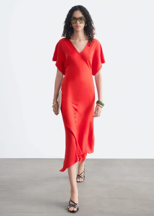 & Other Stories vestito maxi con scollo a V e maniche con volant in rosso papavero, 3 di 5