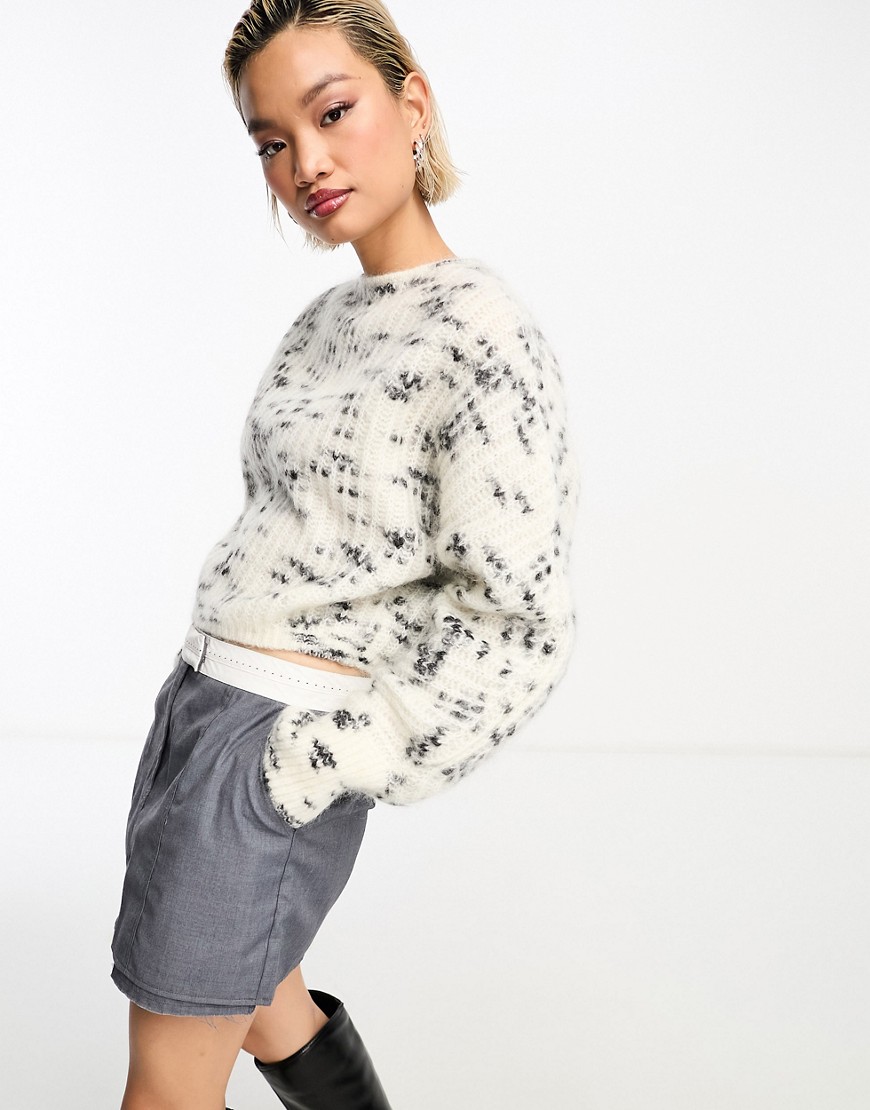 & Other Stories wool blend fluffy knitted jumper in mono speckled pattern-Black