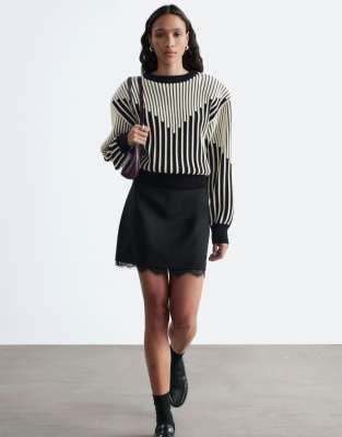 Black Trim 3