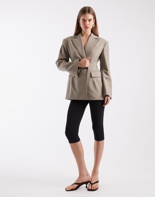 & Other Stories wool rich sculpted blazer with padded shoulders in mole brown, 2 of 4