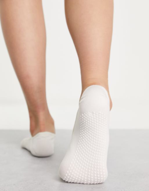 & Other Stories – Yoga-Socken aus Polyamid in gebrochenem Weiß - WHITE, 2 von 4