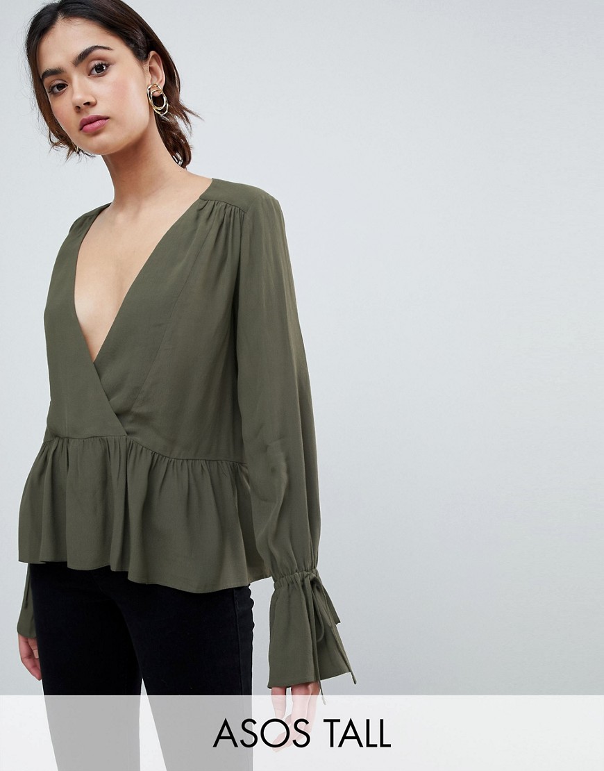 фото Oversize-блузка с запахом и асимметричным краем asos design tall-зеленый asos tall