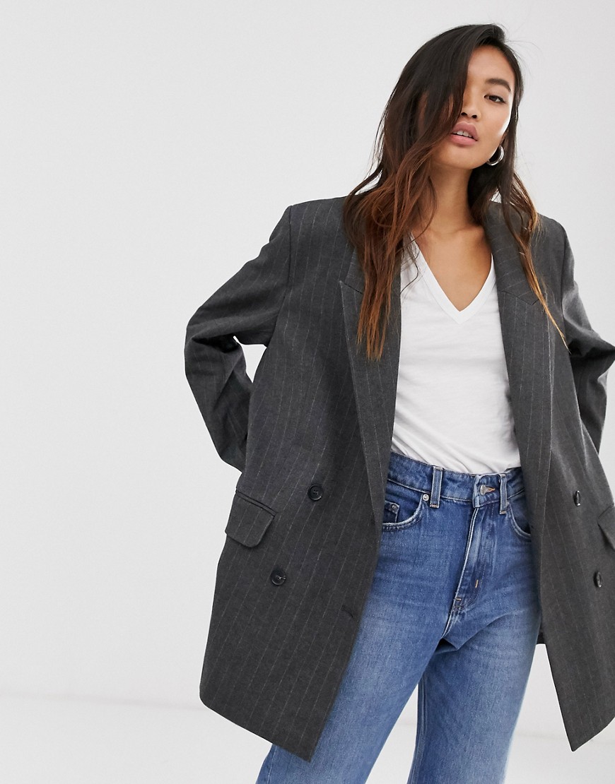 фото Oversize-пиджак в винтажном стиле в тонкую полоску серого цвета weekday-мульти