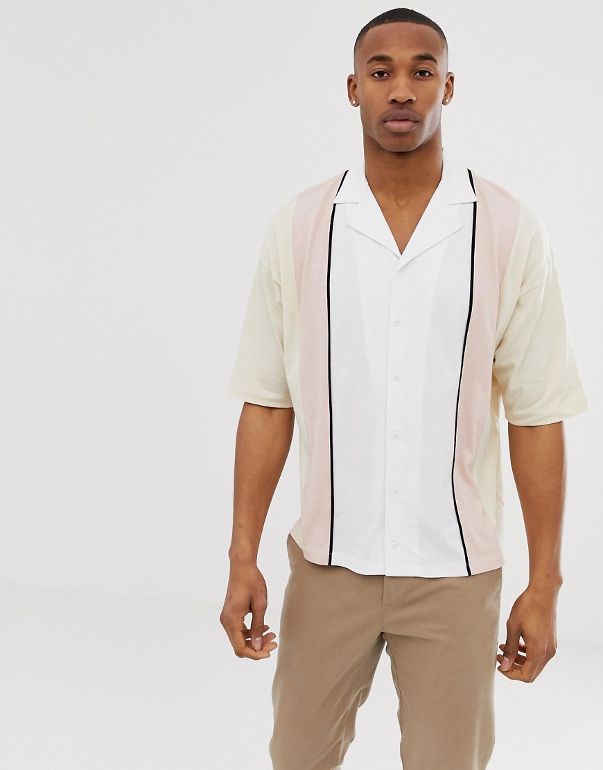 фото Oversize-рубашка на пуговицах с рукавами до локтя, отложным воротником и вертикальными полосками колор блок asos design-бежевый