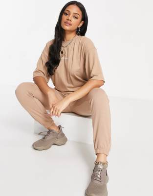 Oversized-комплект цвета мокко из джоггеров и футболки Missguided-Коричневый