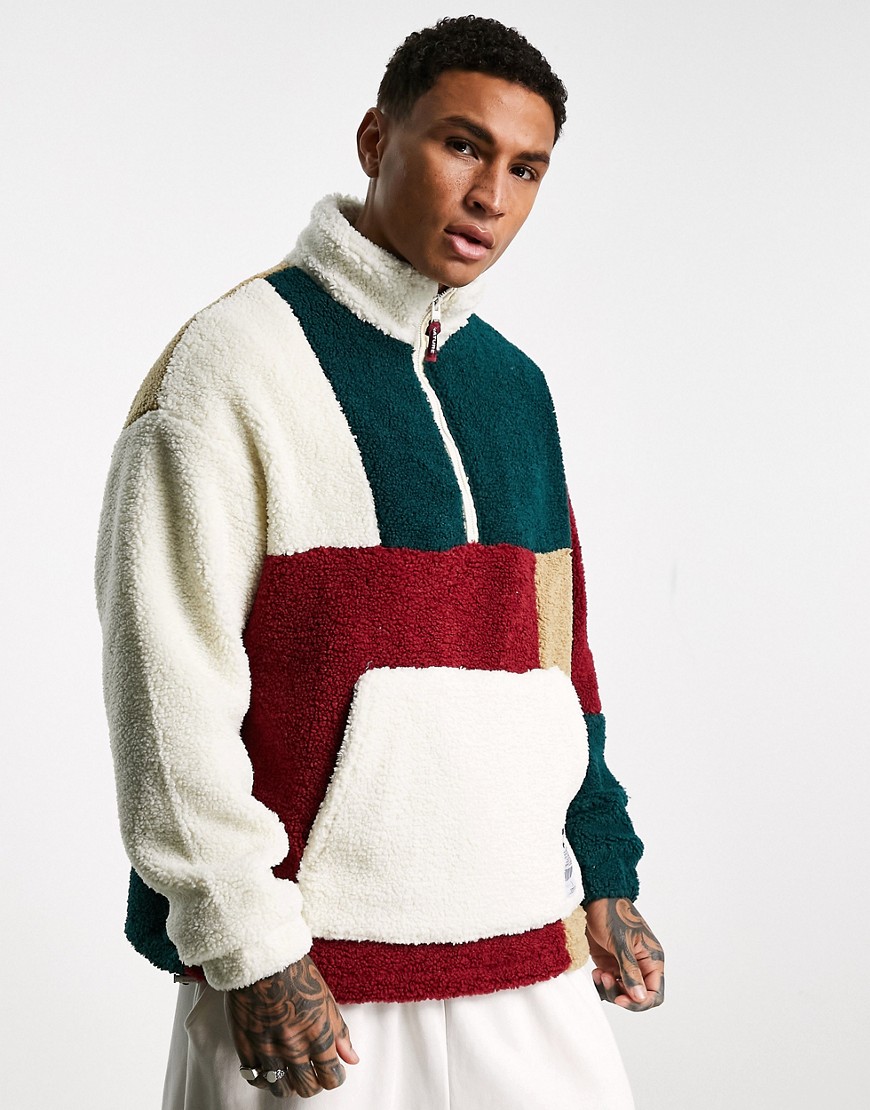 фото Oversized-пуловер с контрастными вставками из искусственного меха bershka-разноцветный