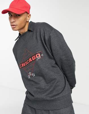 фото Oversized свитшот-поло с винтажным принтом "chicago" от комплекта asos design-серый