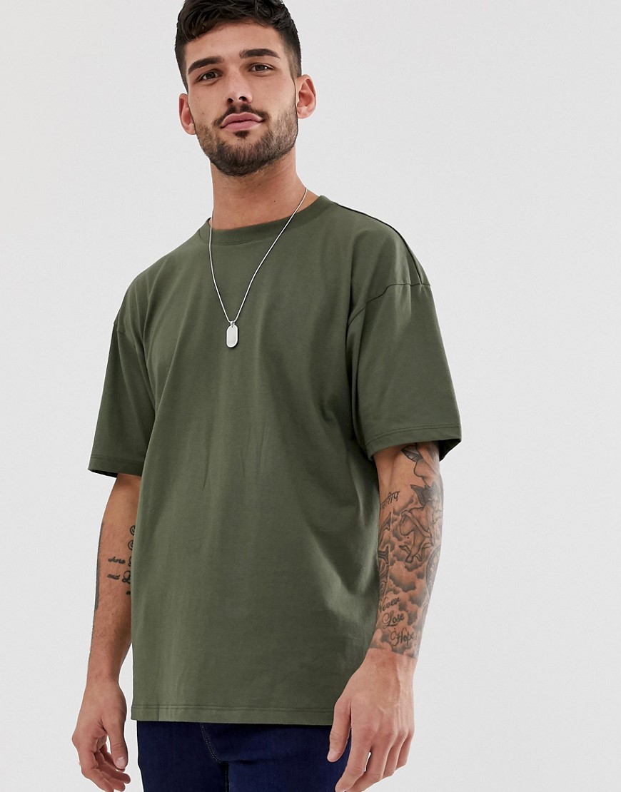 Oversized t-shirt i khaki fra River Island-Grøn