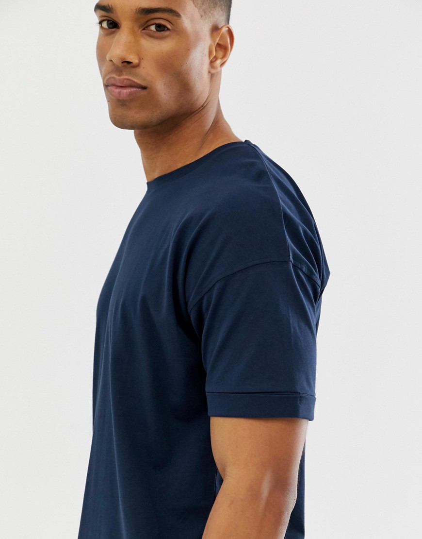Oversized t-shirt med sænkede skuldre fra Selected Homme-Marineblå
