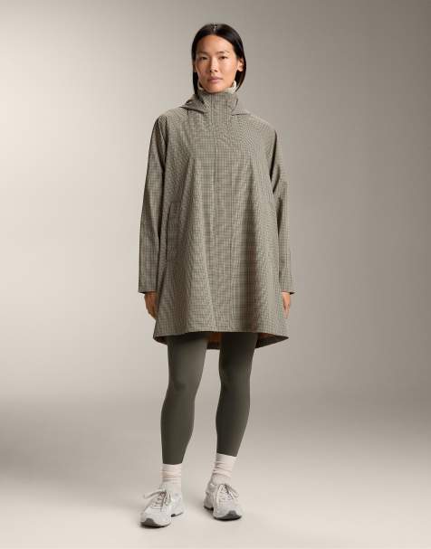 OYSHO – 10K wasserdichte, extraleichte Midi-Layer-Jacke in sanftem Nerzbeige - view 1