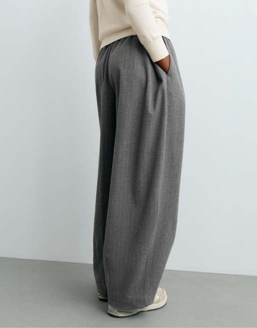 OYSHO 15% wool pinstripe balloon trousers in grey, 4 of 5