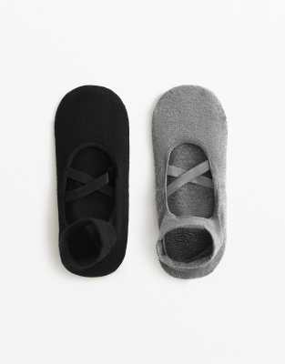 Oysho - 2 Paar Yoga- und Pilates-Socken aus Baumwollmix in Schwarz mit überkreuzten Riemen