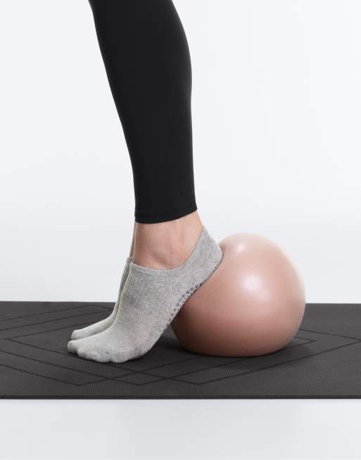 Oysho - 2 paia di calzini in misto cotone neri per yoga e pilates, 3 di 4