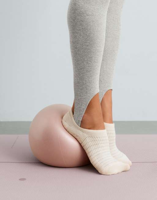 OYSHO 2 paia di calzini in misto cotone per yoga e pilates grigi, 2 di 4