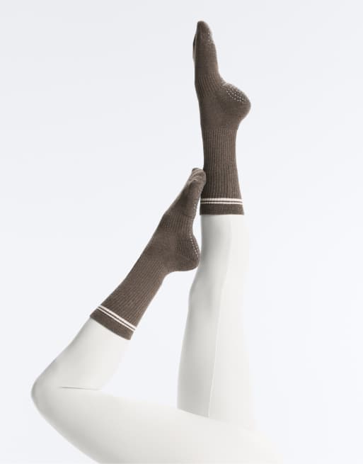 OYSHO 2 paia di calzini quarter imbottiti in misto cotone per yoga e pilates rosa e marrone, 3 di 7