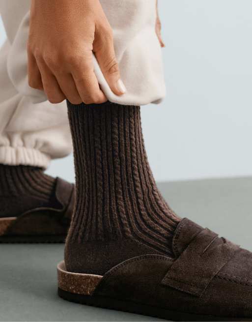 OYSHO 2 pairs of warm super-soft braided socks in brown, 3 of 4