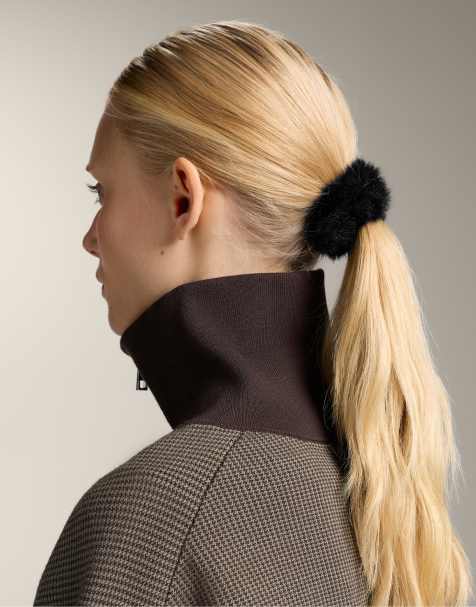 OYSHO 2 scrunchies in black - view 1