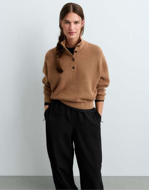OYSHO 20% wool buttoned jumper in camel - view 1