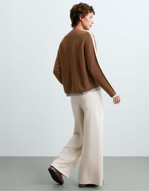 OYSHO 20% wool knit jumper piping in brown, 4 of 5