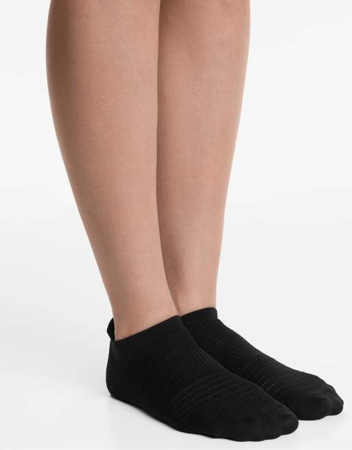 Oysho – 3 Paar Sneaker-Socken aus Polyamid-Mix in Schwarz mit Fersenlasche, 2 von 4