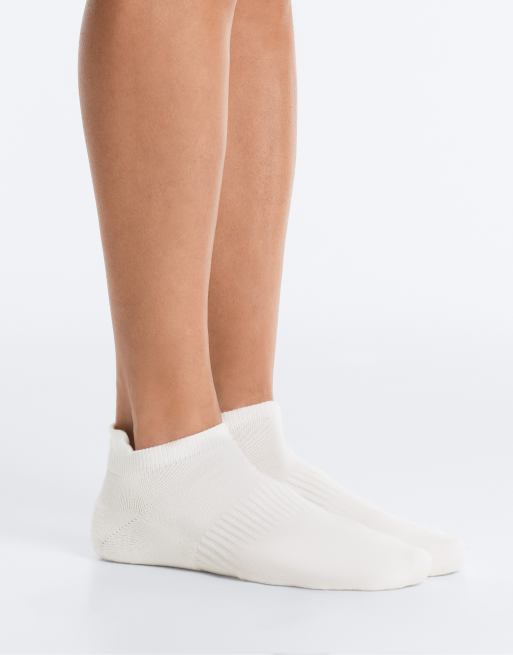 OYSHO 3-pack sportstrumpor i bomullsmix för sneakers med hälflik i brunt, 2 av 4