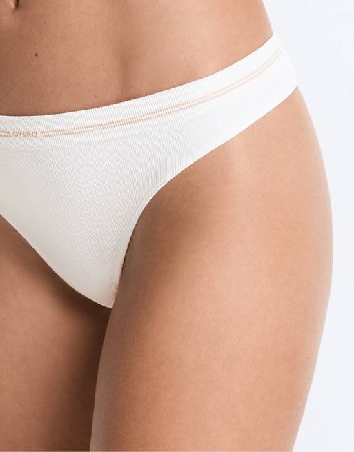OYSHO 3 seamless rib polyamide blend thongs in off-white, 3 of 4