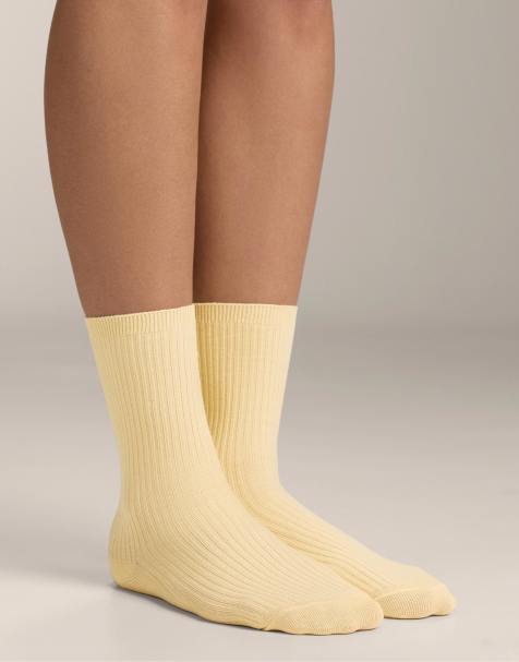 OYSHO 5 pairs of cotton blend classic socks in pale yellow - view 1