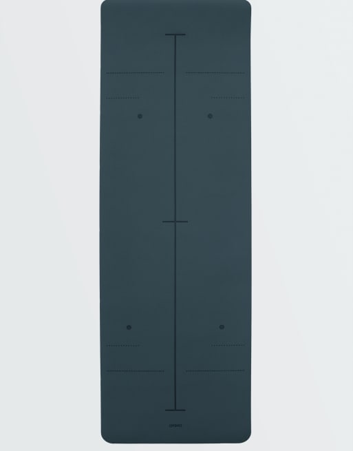 OYSHO 5mm yoga mat in blue, 3 of 6