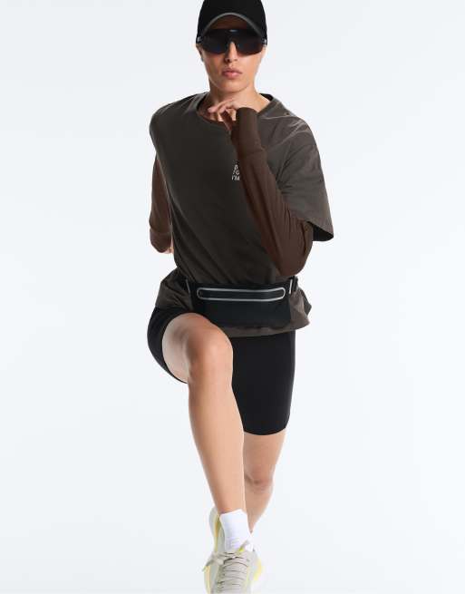 OYSHO Adjustable running belt bag in black, 5 of 7