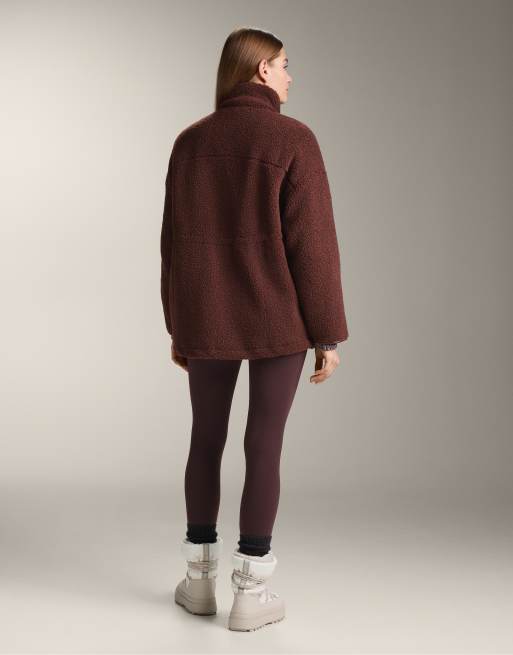 OYSHO Adjustable waist faux-shearling jacket in burgundy, 3 of 4
