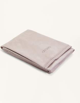 Oysho - Anpassbares Yogahandtuch in Malve-Lila