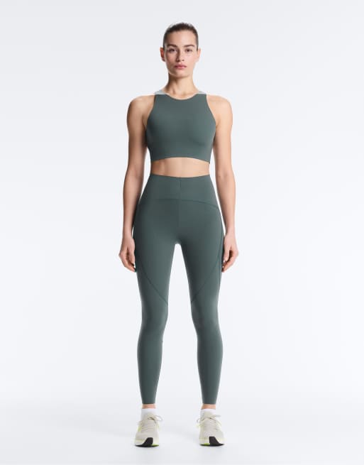 OYSHO – Basic Compressive – Knöchellange Leggings in Grün, 2 von 4